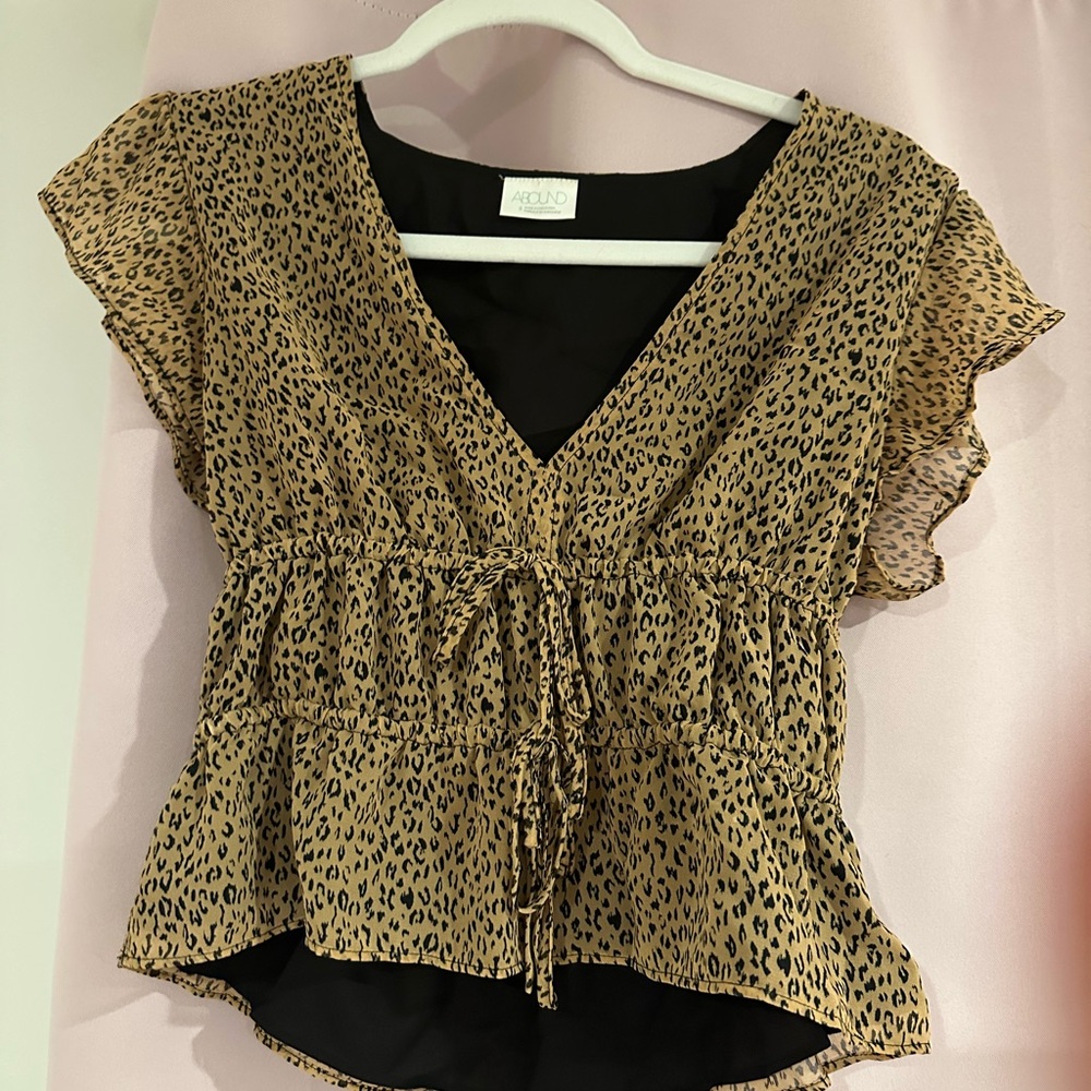Abound Tan and Black Leopard Print Blouse